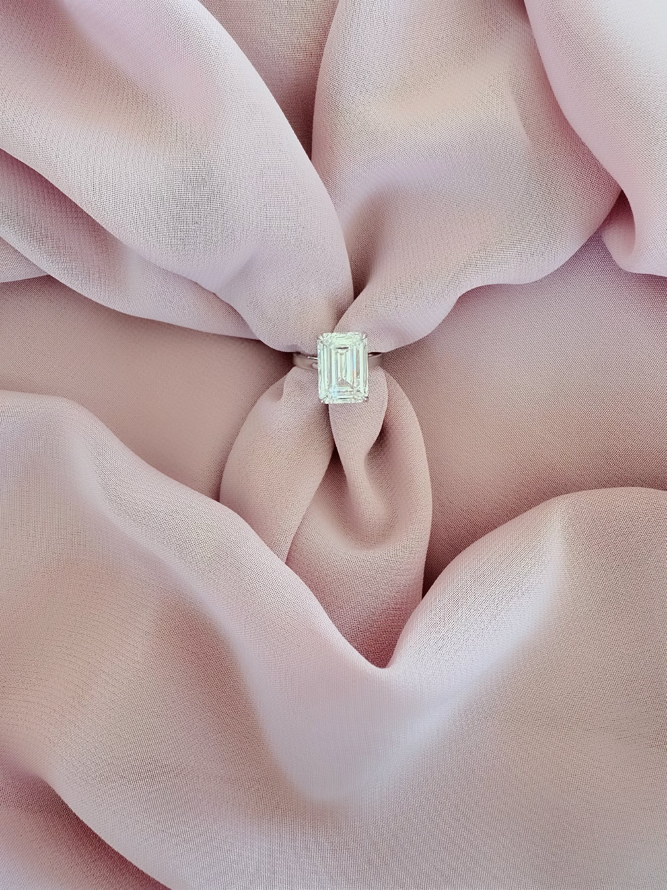 Emerald Cut Wedding Ring