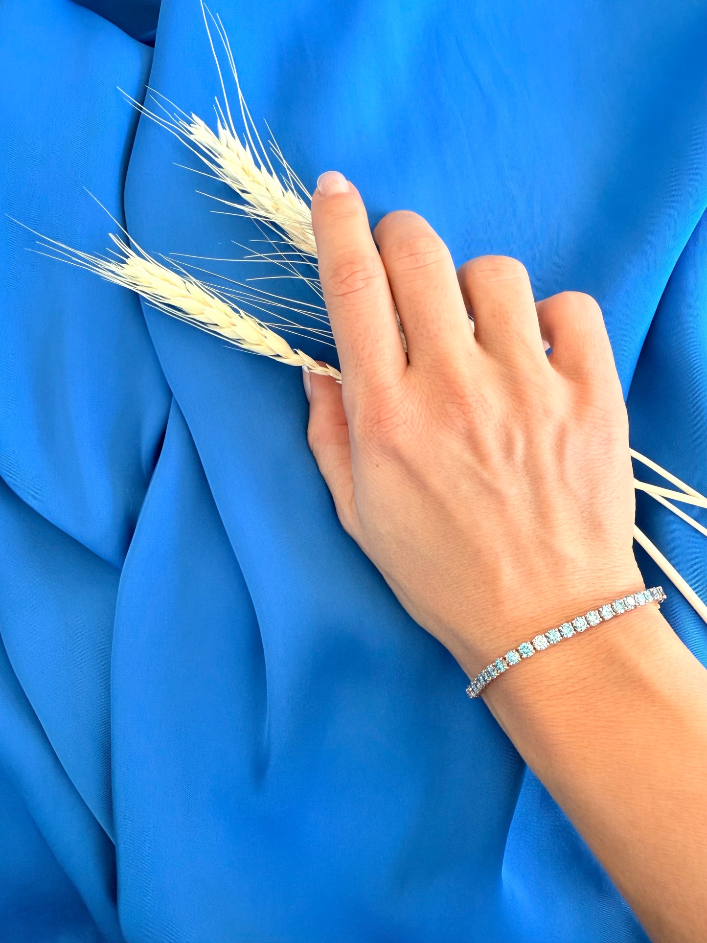 Blue Diamonds Bracelet
