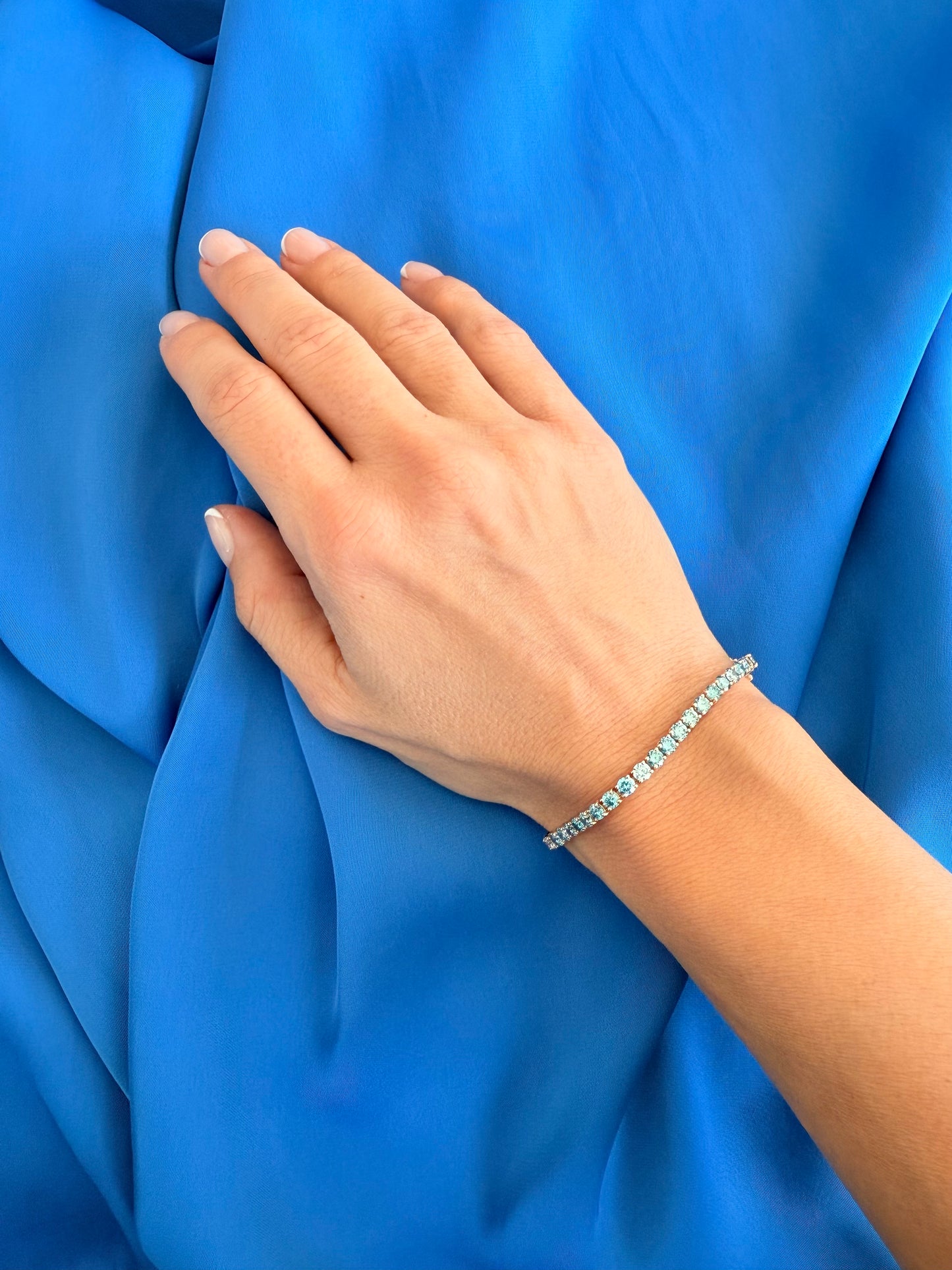 Blue Diamonds Bracelet