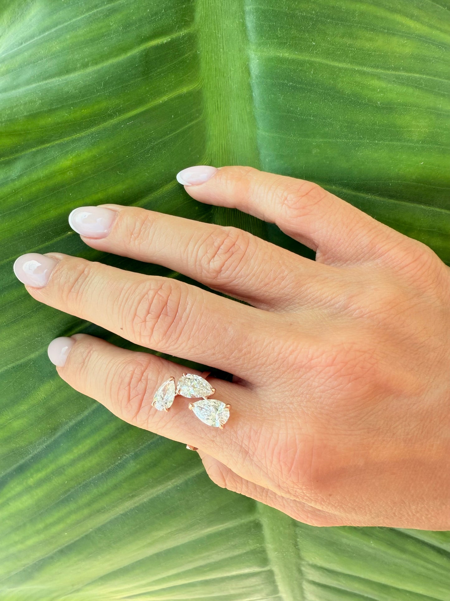 3 Pears invisible ring