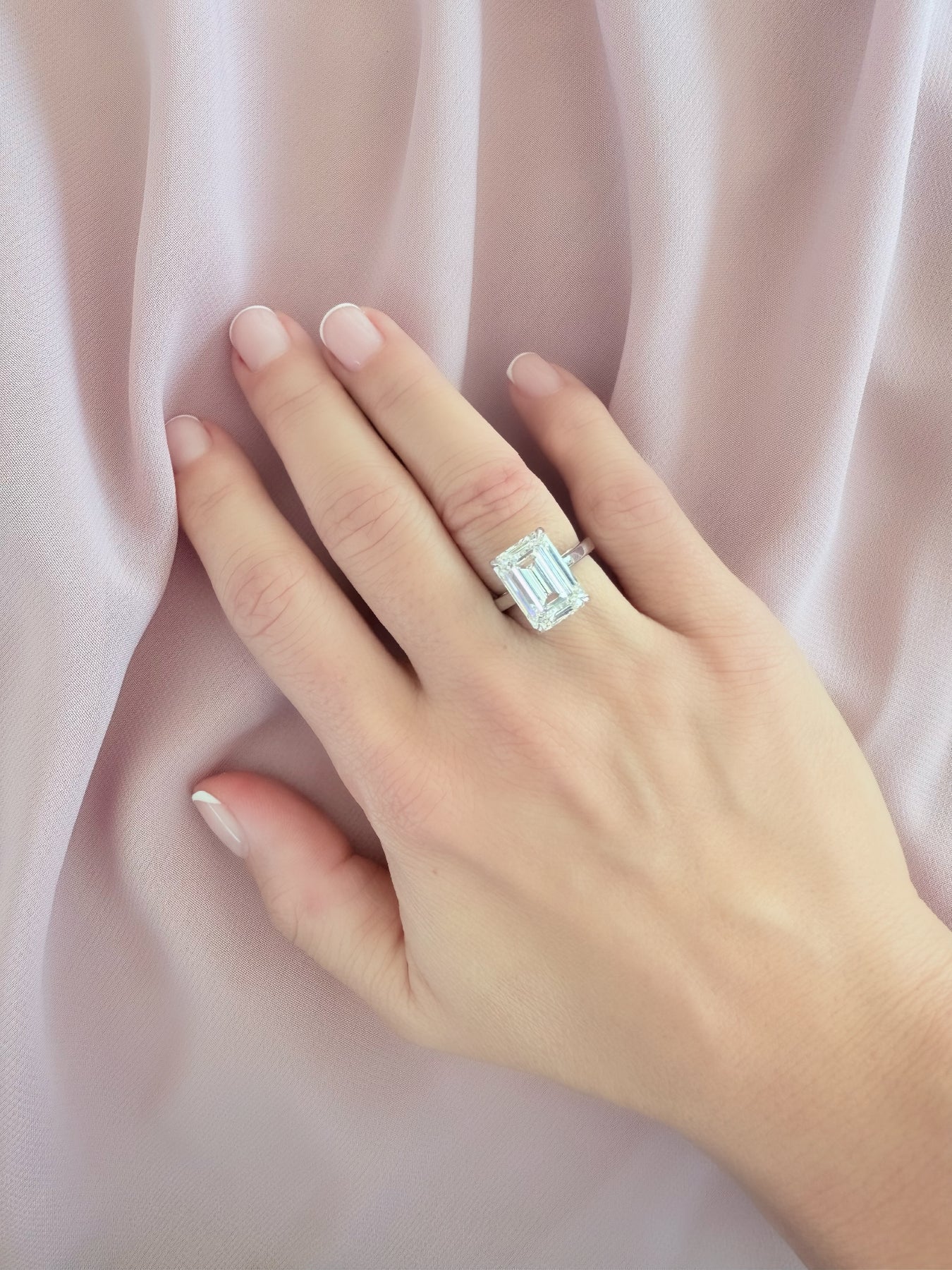 Emerald Cut Wedding Ring